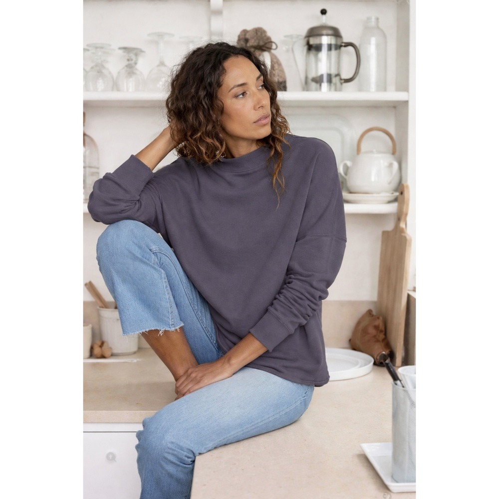 FRANK & EILEEN Effie Funnel Neck Capelet Sweatshirt Raw Hem Smoky Lavender Sz M